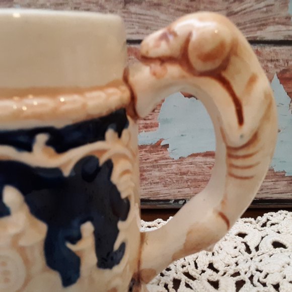 4 Western Scene Steins With Dog Handle - Yamaka - Picture 5 of 6